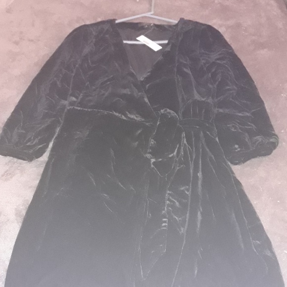 NWT J. Crew Velvet Wrap Dress - Picture 2 of 2